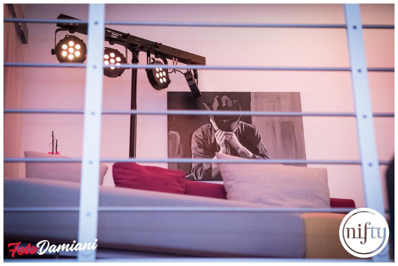 Nifty Intera Villa Con Piscina Relax, Idromassaggio E Sauna Muscletto Экстерьер фото