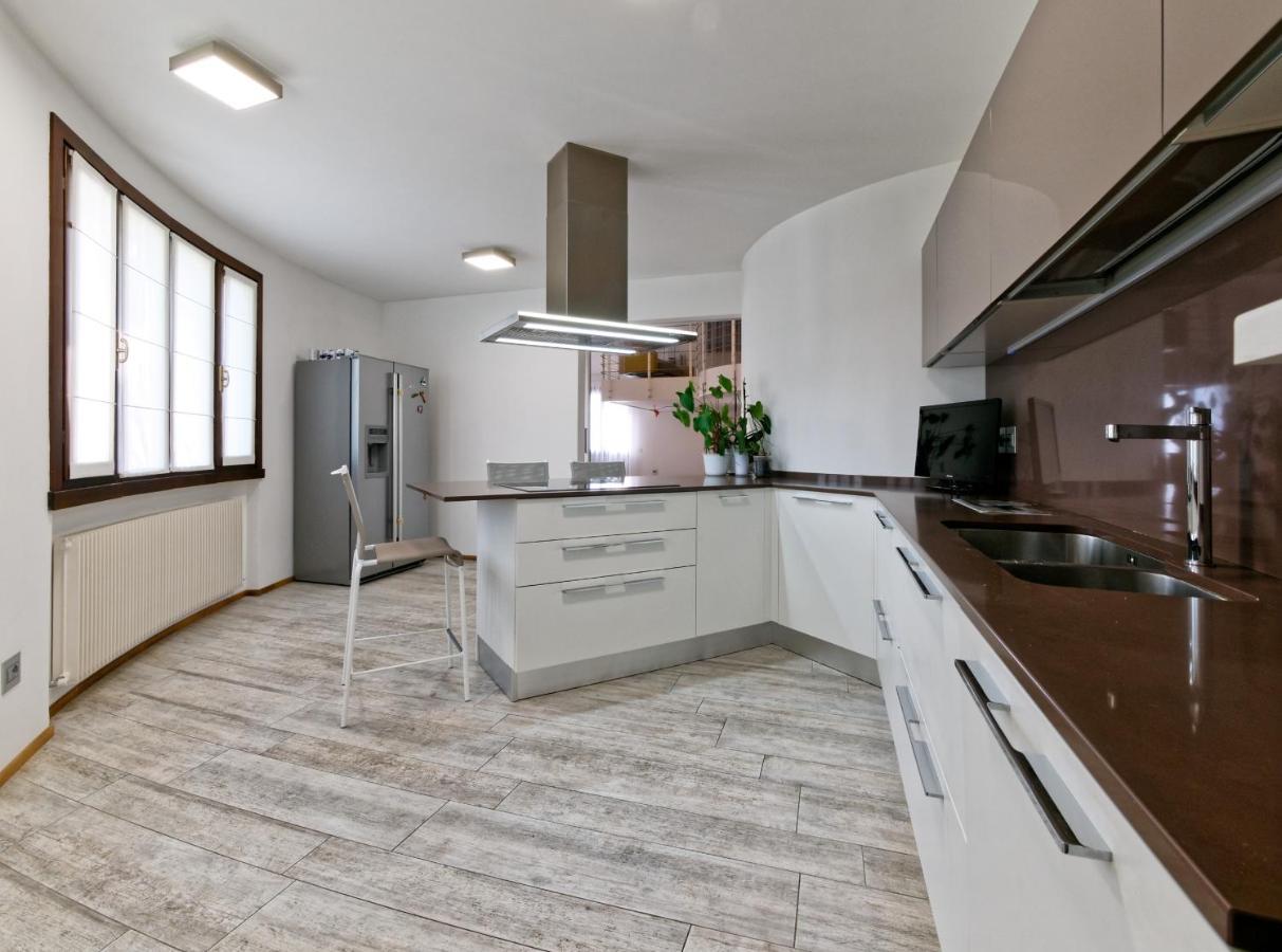 Nifty Intera Villa Con Piscina Relax, Idromassaggio E Sauna Muscletto Экстерьер фото