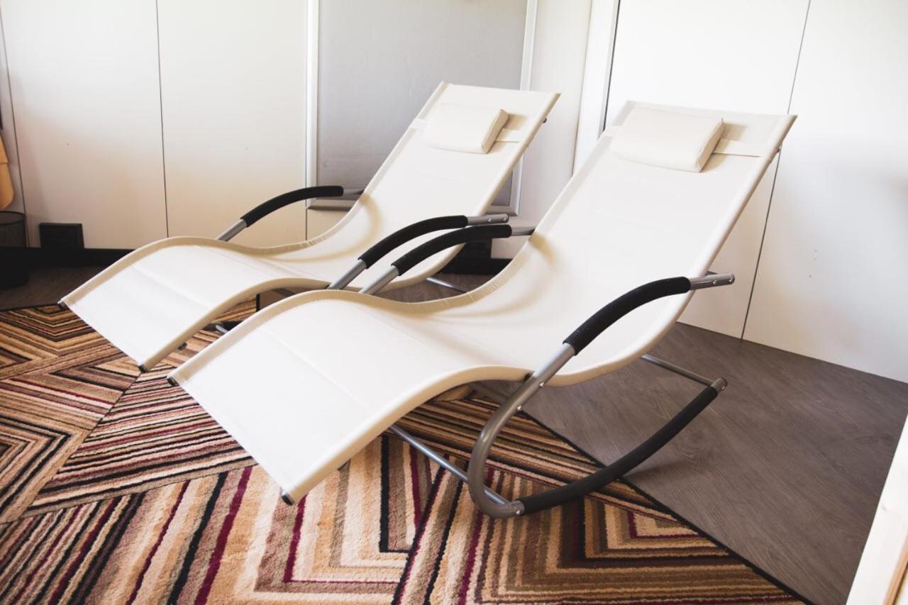 Nifty Intera Villa Con Piscina Relax, Idromassaggio E Sauna Muscletto Экстерьер фото